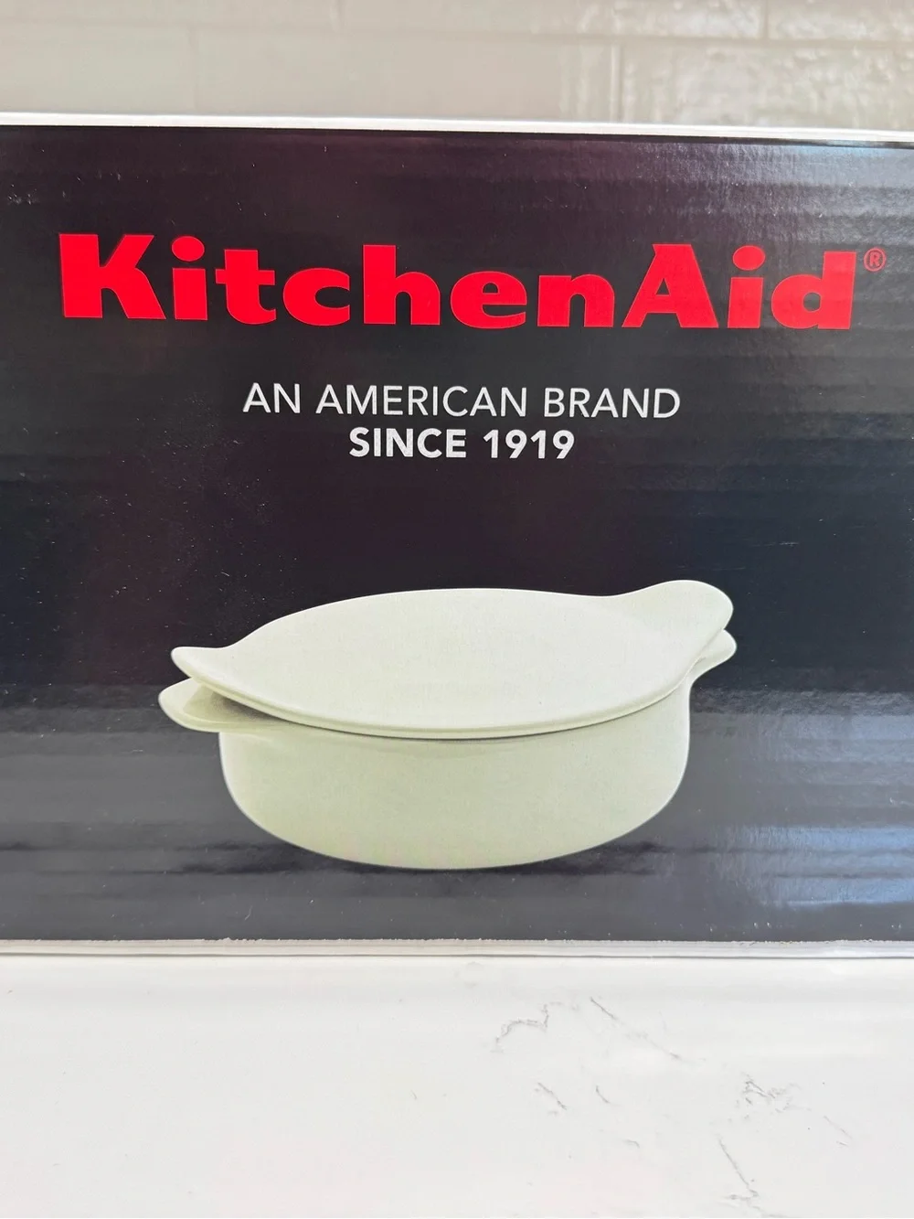 KitchenAid Stoneware Casserole Dish 2.25 Quart With The Lid - Pistachio